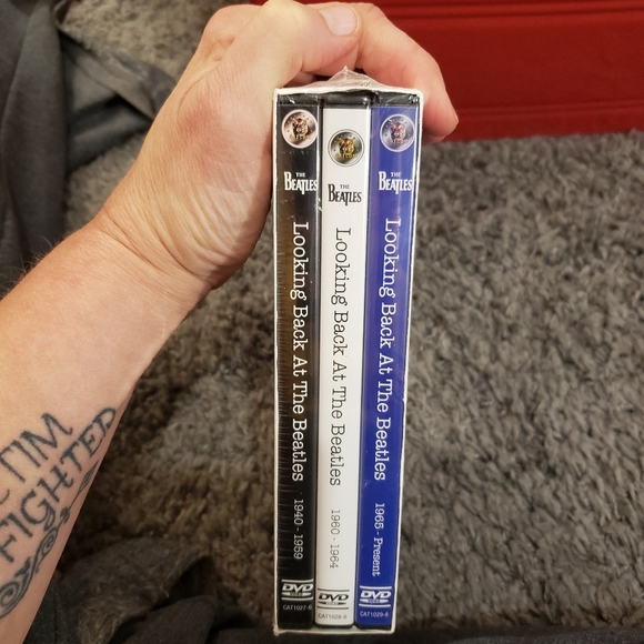 The Beatles 1940-To Present DVD 3 Disc Box Set - Picture 3 of 4